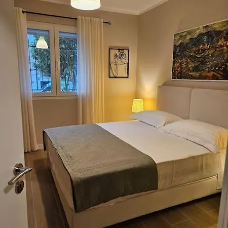 Apartament Brian's In 2 *