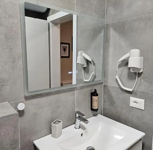 Brian's In 2 Apartament *