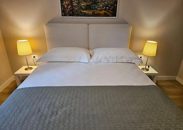 Apartament Brian's In 2 Tirana