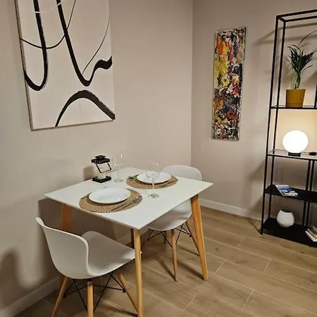 Apartment Brian's In 2 Tirana