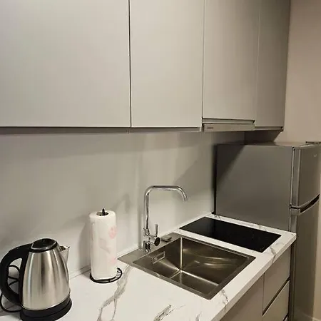 Brian's In 2 Apartment Tirana